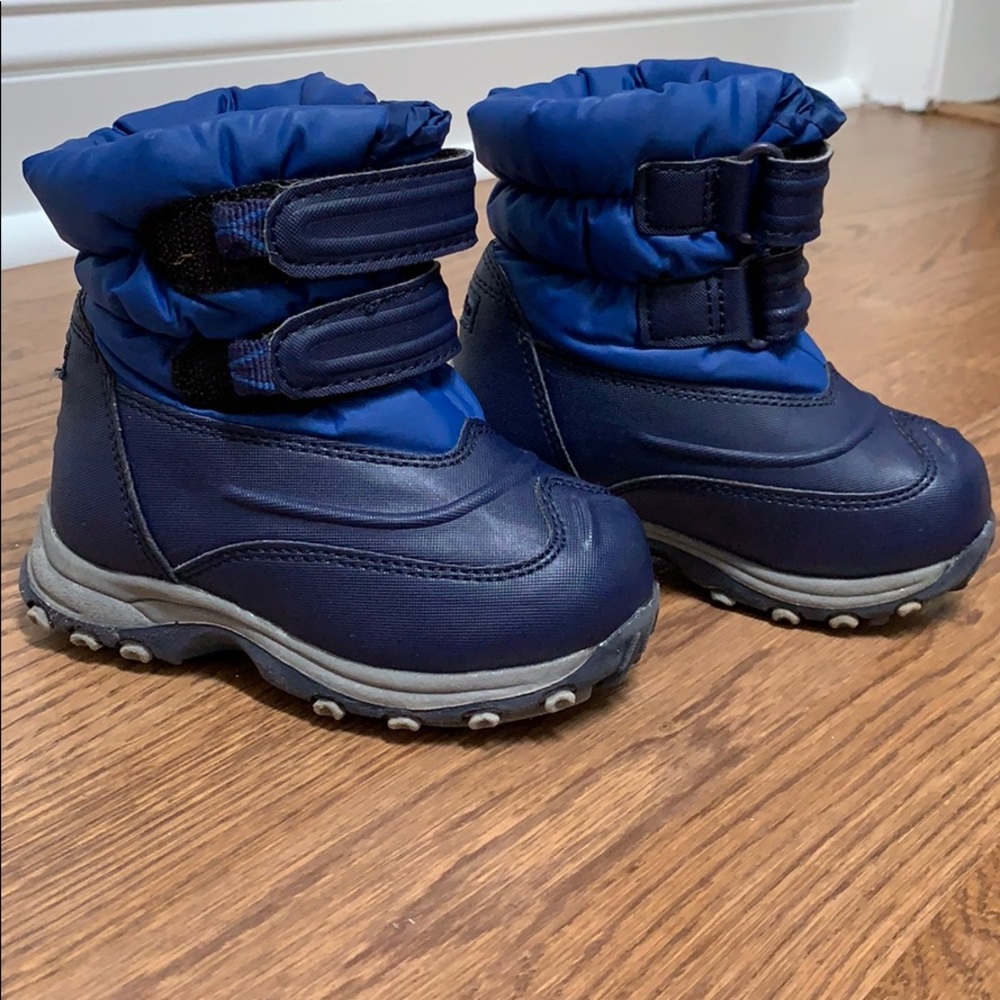 LL Bean toddler waterproof snow boots